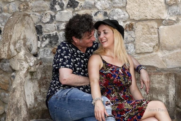 61BA894D-012C-449B-8F7F-71052D2BCA7C