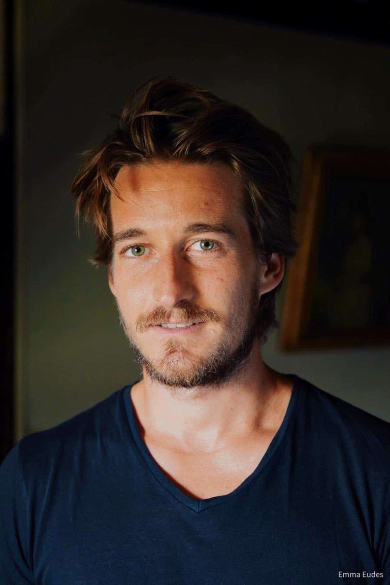 5B0482DB-B8AA-43D5-820F-F1CC172E0902